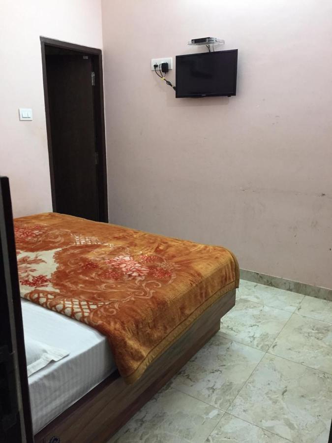 Hotel Blue Star Varanasi Eksteriør bilde